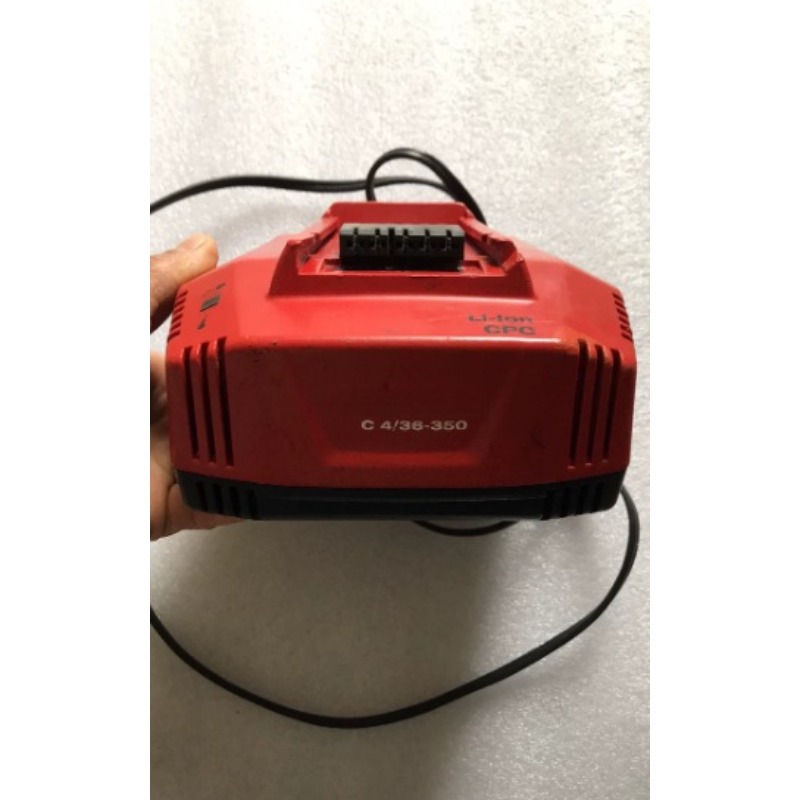 Multi-Voltage Fast Charger C 4 - Power Tools Hilti avaliação e preço